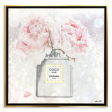 Dawn Anniversary Bouquet: Diamond Dust™