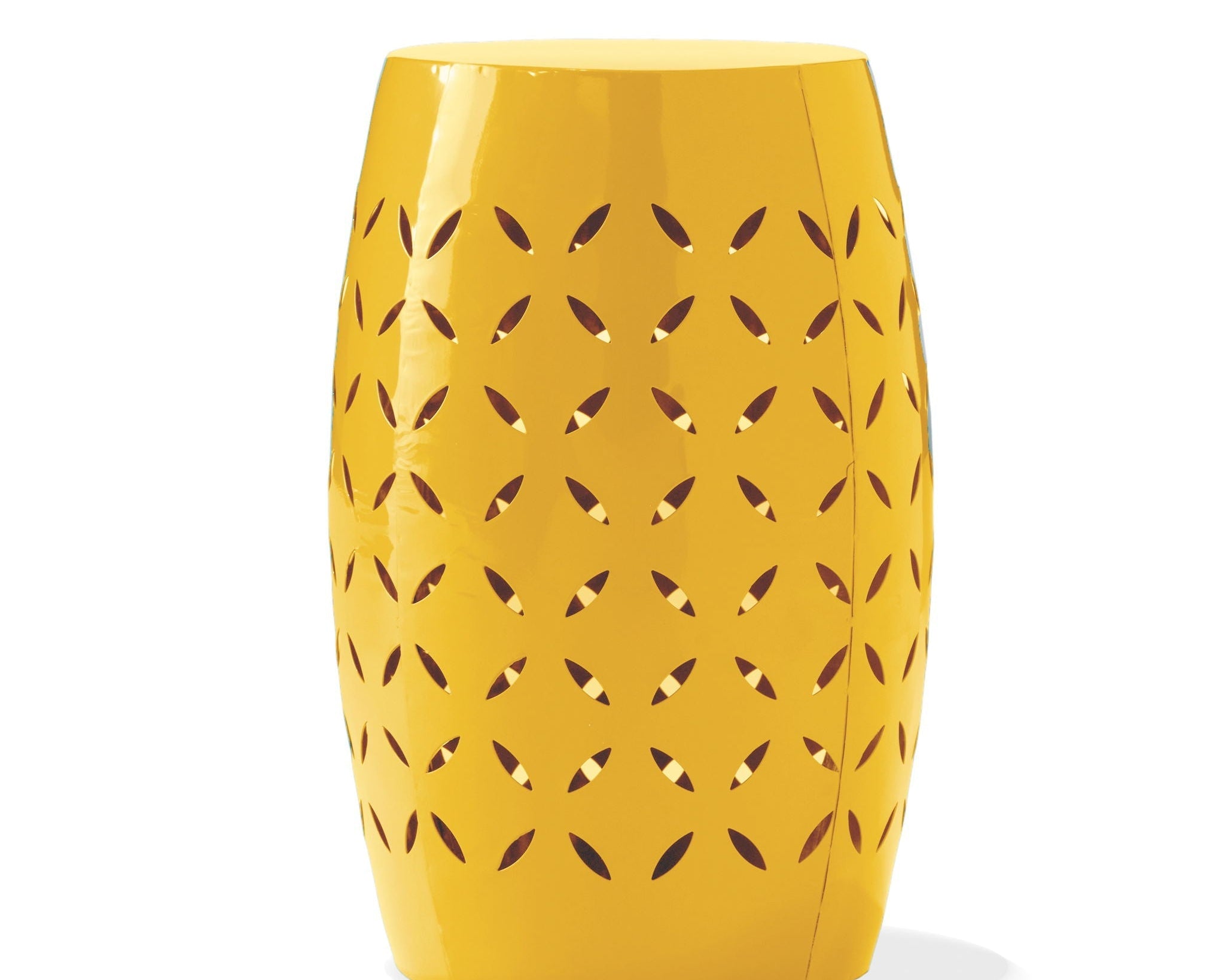Outdoor Side Table With Barrel Shape