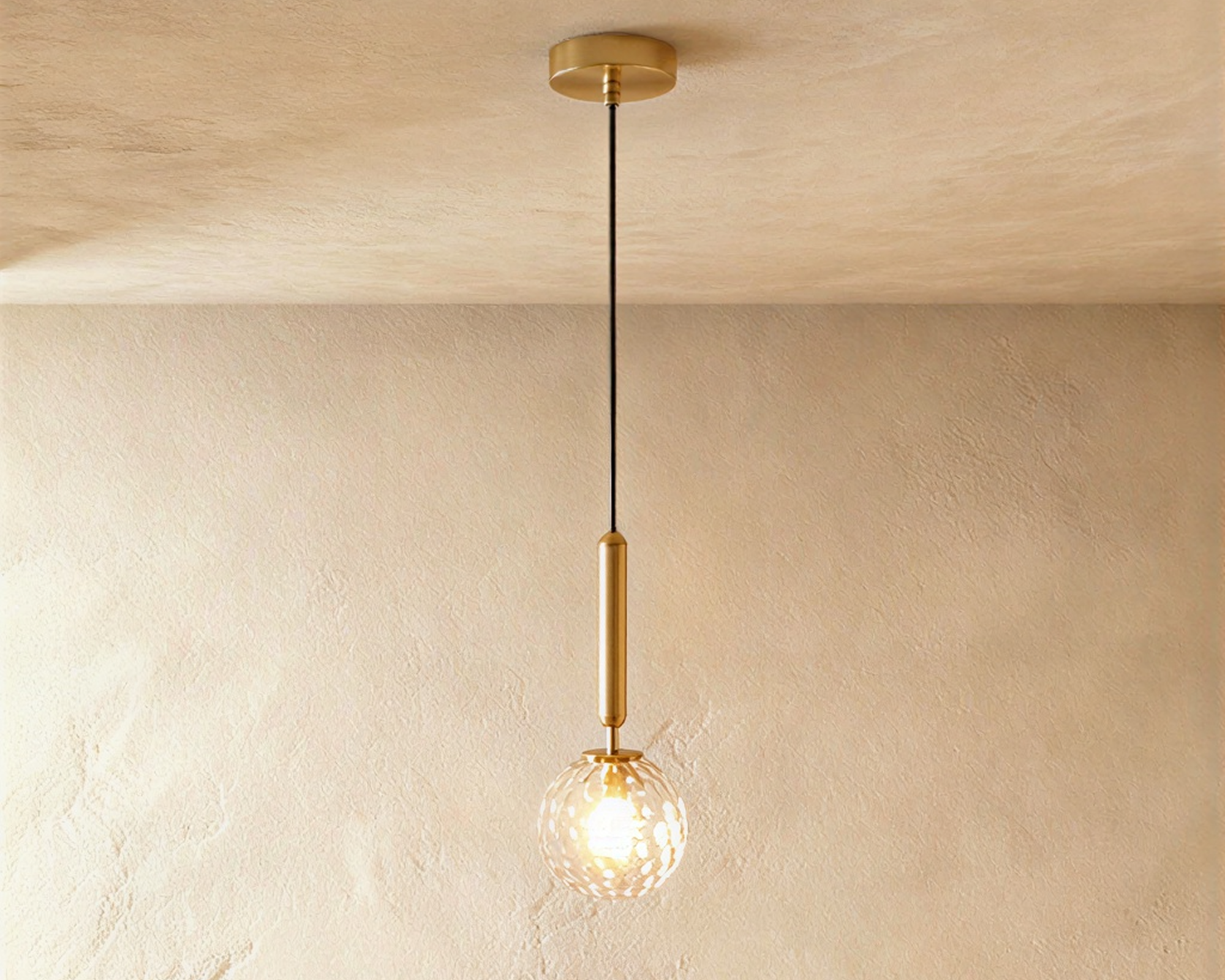 Temen Pendant Light