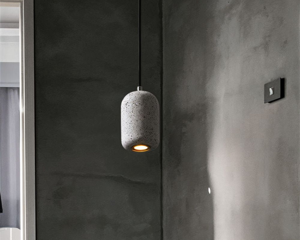 Bolt Pendant Light