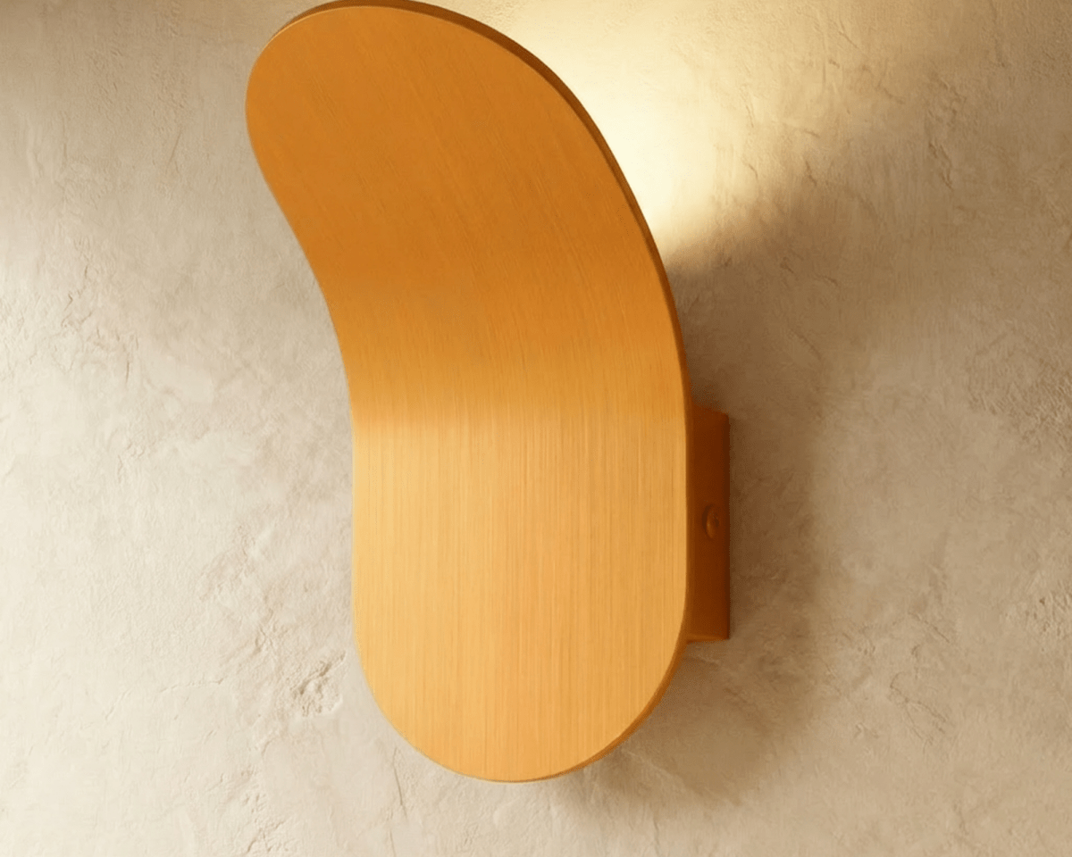 Fana Wall Lamp