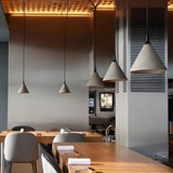 Hlyna Pendant Light