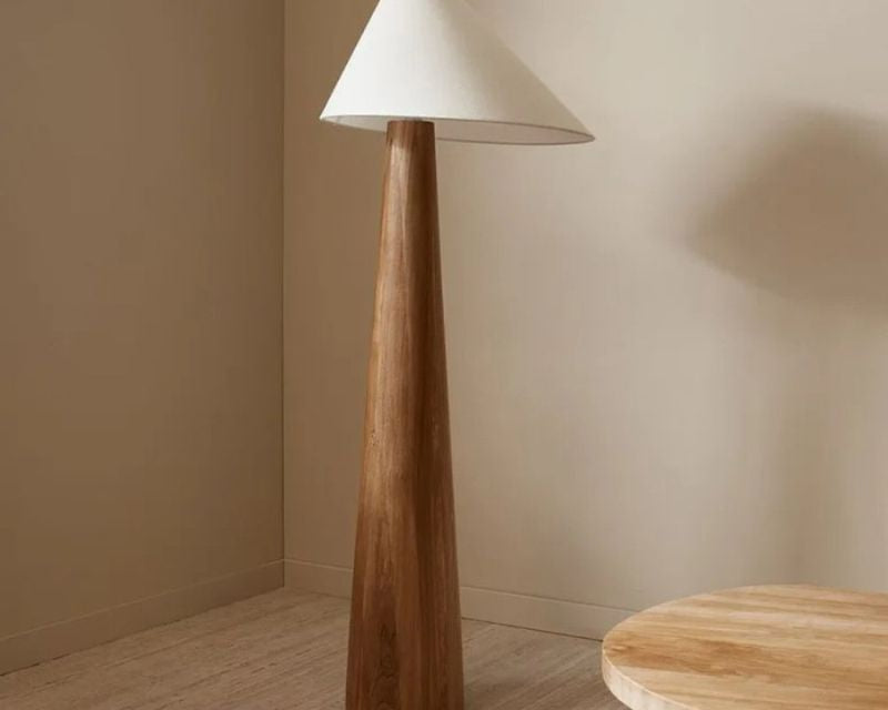 Holza Floor Lamp