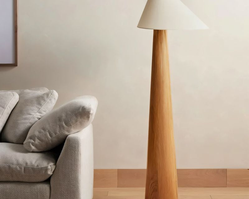 Holza Floor Lamp