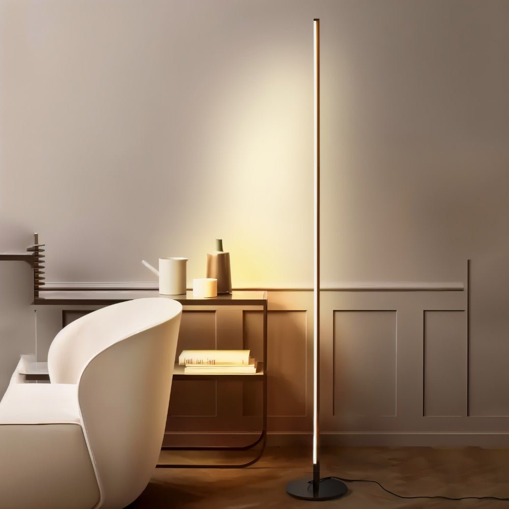 Lotif Floor Lamp