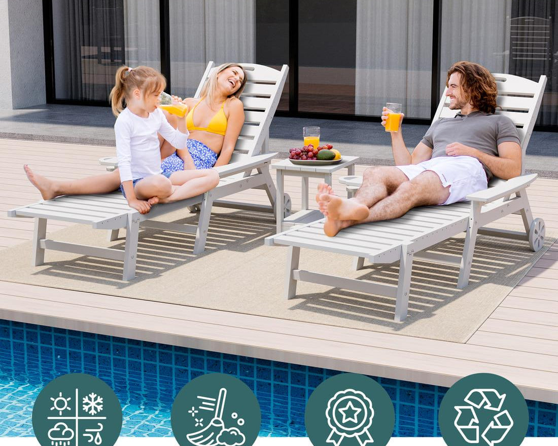 Chaise Lounge and Coffee Table Set