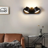 Sawar Wall Lamp